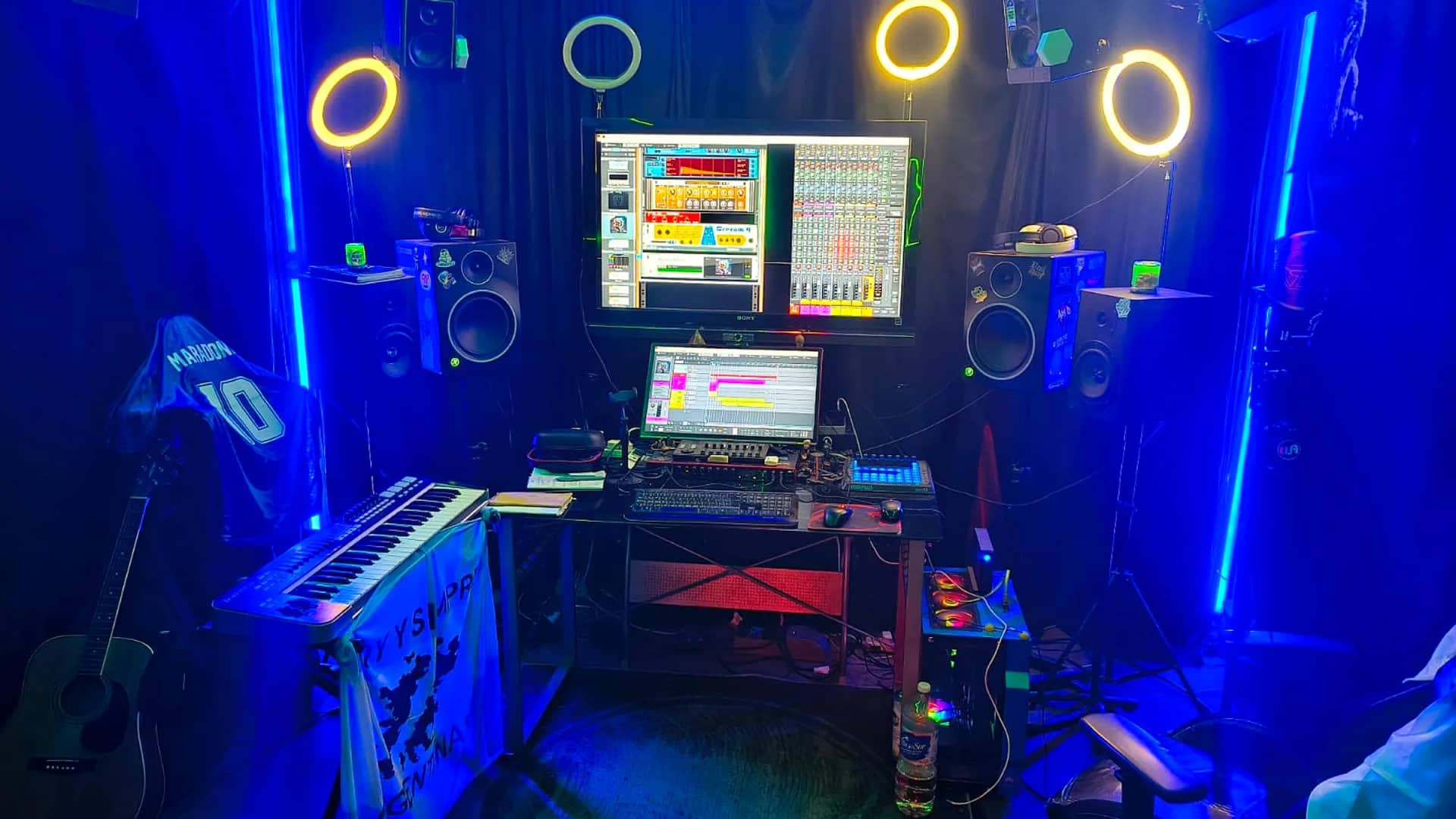 Sala de control del estudio 2Lobos Records